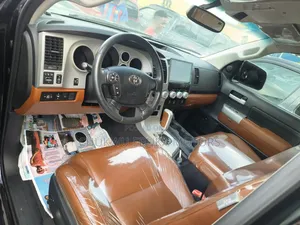 Toyota Tundra Double Cab 4x4 Limited 2010 Black