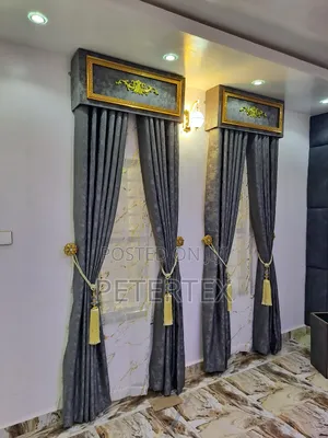 Stock Curtain and Curtain Board