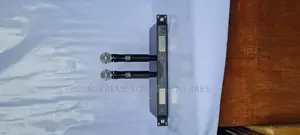 UR24D Shure Double Handheld Wireless Microphone