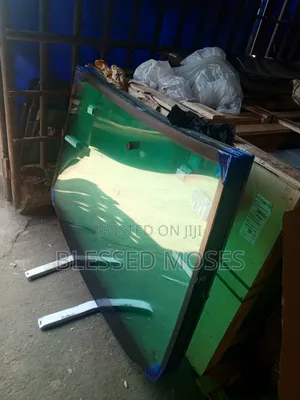 Windscreen And Door Glass