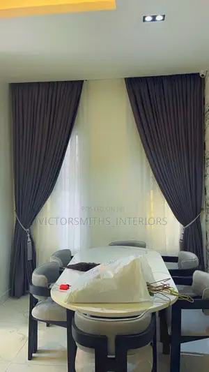 Luxury Curtains Drep and Dining Set