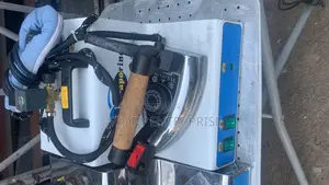 Industrial Steam Irons for Laundry and Fashion