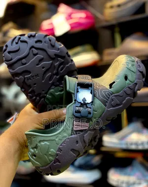 High Quality Crocs