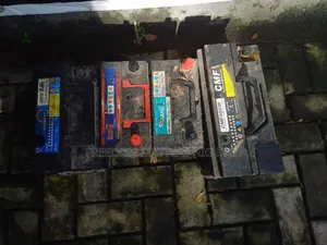 Buyer of Dead Car Battery