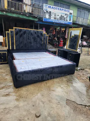 Black Designer 7by7 Bed Set
