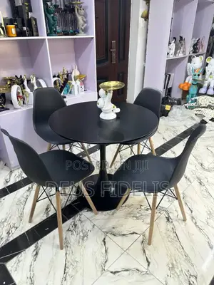 Plastic Round Table Dining Set for Restaurant and Outdoor