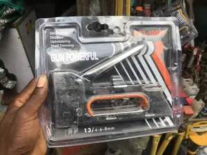 Handheld Staple Gun R23-1008f (13/4-6-8mm)