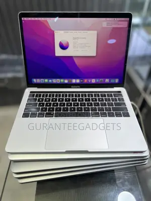 Laptop Apple MacBook Pro 2018 16GB Intel Core i7 SSD 512GB