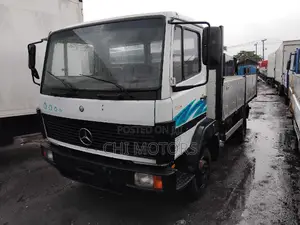 Mercedes Benz 809 14fit 2004 White
