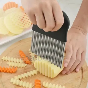 Wavy Cutting Knife