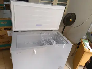 Modern Hisense 390sh Chest Freezer