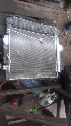 Radiator Fan and Condenser and Kia Soronto 08