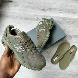 New Balance 1906R X Cordura “Olive” Sneakers