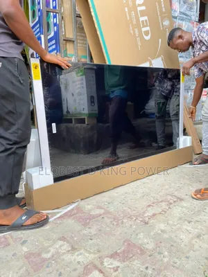 QLED Hisense 65inches Smart Television