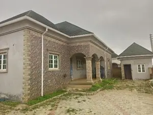 Furnished 3bdrm Bungalow in Goldmind Estate, Zone B for sale