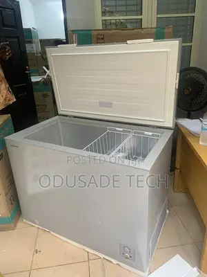 Hisense REF 390SH 300litres Chest Freezer