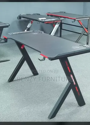 Studio Table With Light