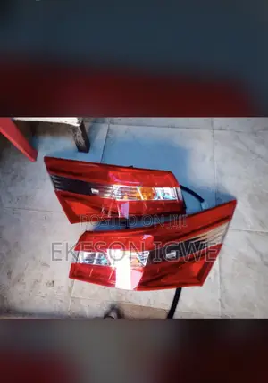 Back Light Toyota Avalon 2014-018