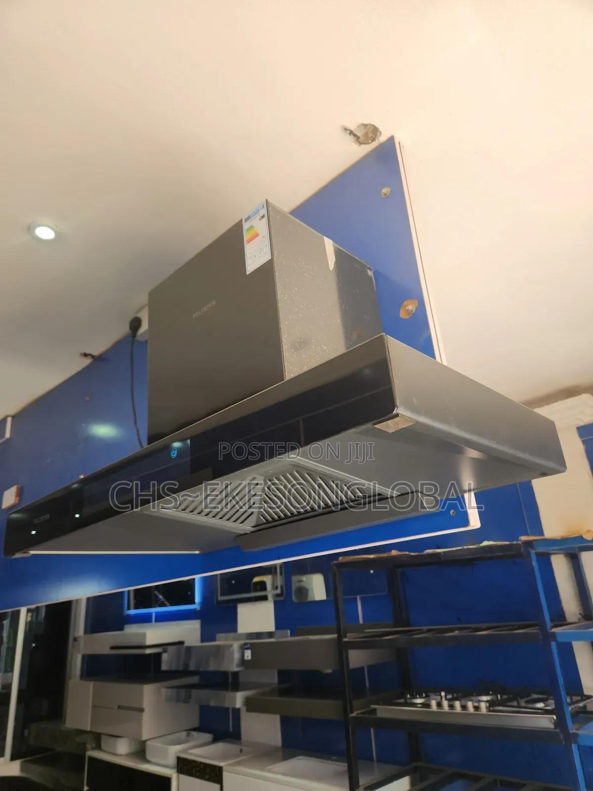 Kitchen Extractor ᄌrange Hood With Multiple Functions