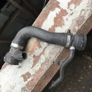 BMW E70 X5/E71 X6 Upper Radiator Hose