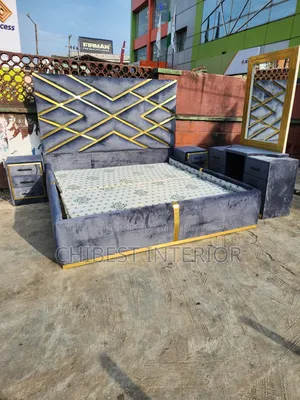 Fully Padded Upholstery 6by6 Bed