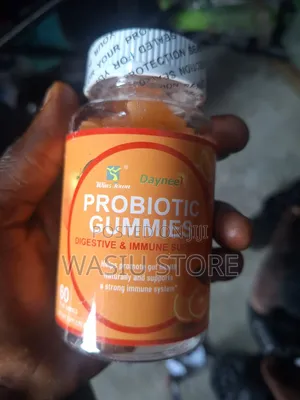 Daynee Probiotic Gummies for Digestive Health Immune Support
