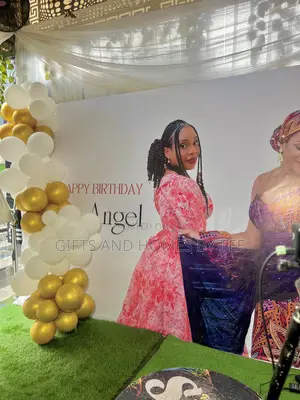 Exquisite Birthday Bash Decor