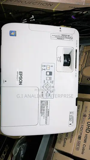 Epson EB-1965 Projector