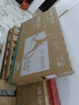 Expert-Approved Hisense 55'' Smart Tv(55A6N)