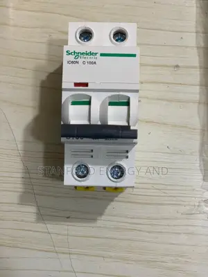 Ac Circuit Breaker