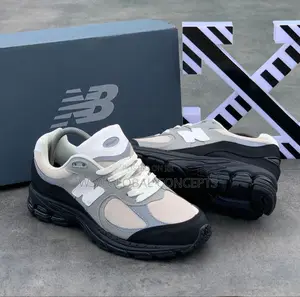 New Balance 2002R Basement Grey Sneakers
