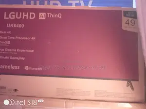 LG Uhd Smart Frameless TV