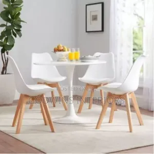 Pole Base Round Dinning Table + 4 Foam Sitting Chairs