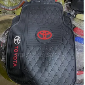 Durable Universal Rubber Mat for Toyota Models