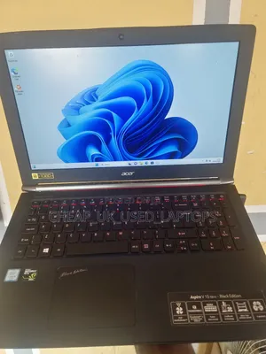 Laptop Acer Aspire VN7-592G 16GB Intel Core i5 HDD+SSD 700GB