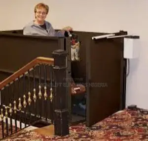 Customize Wheelchair Elevator for Disabled Patient