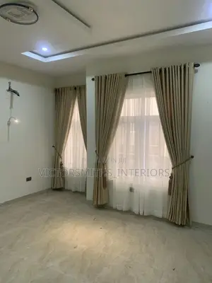 Luxury Curtains Drapes With Rings Design