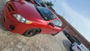 Toyota Corolla 2012 Red
