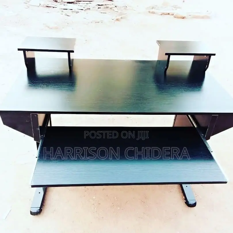 Studio Table
