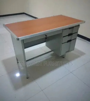 Brand New Metal Office Desk With Drawers.