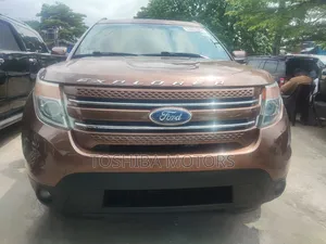 Ford Explorer 2015 Brown