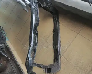 Front Cut or Radiator Support Avalon 2014-2015_2017-2018