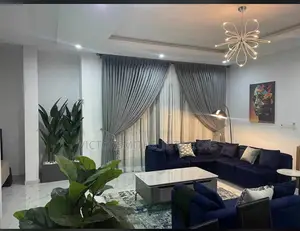 Luxury Curtains Drapes With Board Design