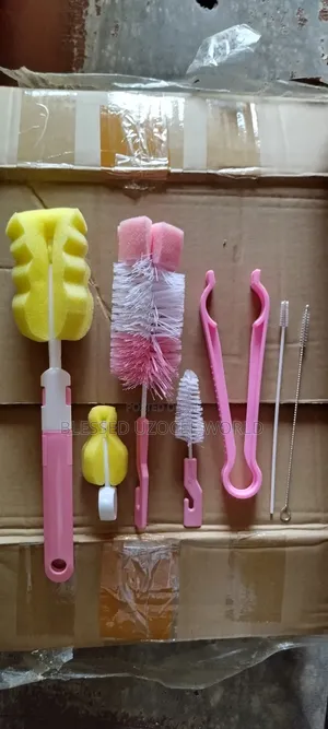7 In1 Multifunctiona Baby Feeding Bottle Cleaning Brush Tool