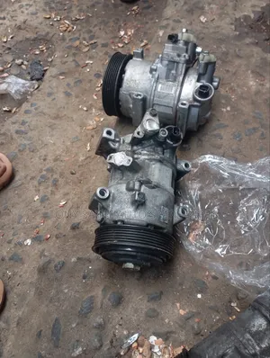 Toyota Corolla 2014/2015 Automatic Compressor Direct Tokunbo
