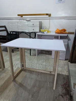 Foldable and Mobile Table