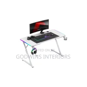 Modern Z Shaped RGB Led Lights Gaming Table 1.4 Meter