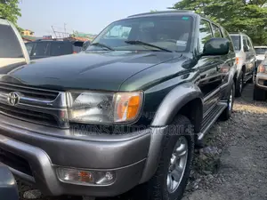 Toyota 4-Runner 2002 Green
