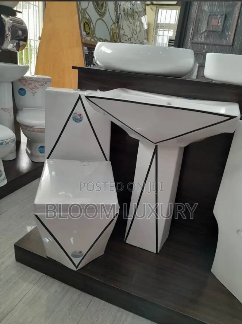 Executive Masters Water Closet 
