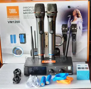 JBL Vm1200 Professional Microphone